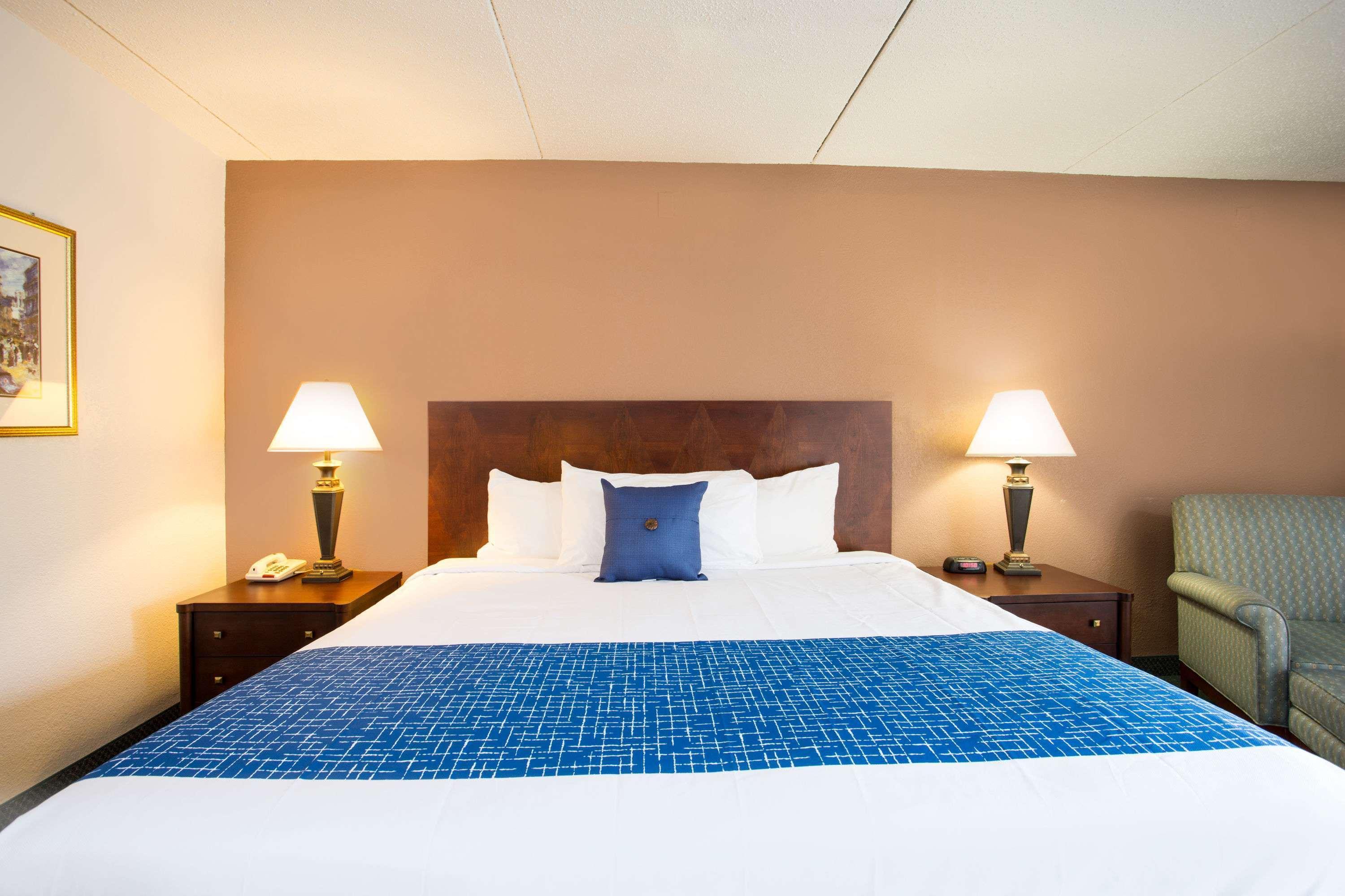 Travelodge By Wyndham Wytheville Eksteriør bilde